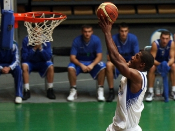 Levski wins by 25 against Mornar in Bar