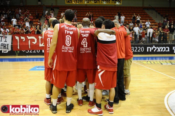 Hapoel tied the series against Rilski at 1-1 after a home win