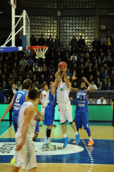 The game SCM U Craiova - KB Sigal Prishtina to be played a day later